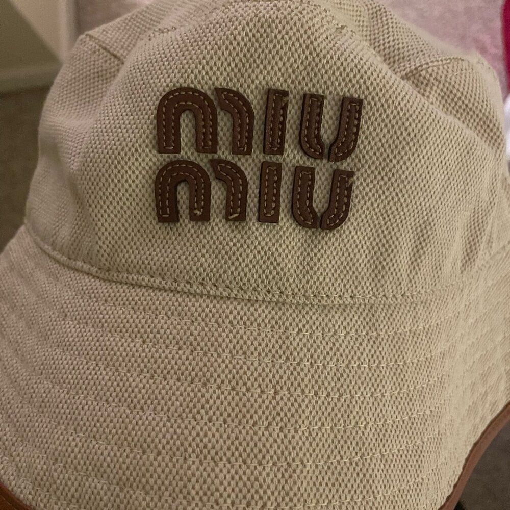 miu miu hat